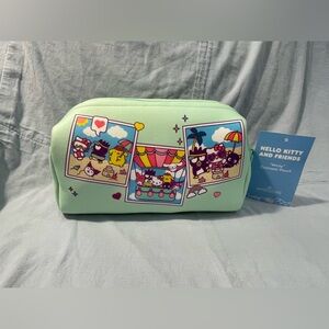 NEW Sanrio Hello Kitty & Friends "Vacay" ‎ Green Cosmetic Bag by Impressions